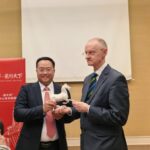 Xinhua Silk Road：徳化（Dehua）、ジュネーブで3つのビジョンを発表、文化交流と産業協力を促進