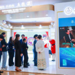 Xinhua Silk Road：中国の白酒ブランド「Wuliangye」、名誉戦略パートナーとしてボアオ・フォーラム（Boao Forum）25周年を祝福