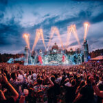VELO*とTomorrowland、「Tomorrowlandの響き（Echoes of Tomorrowland）」を開始し、世界中のファンに音楽フェスティバルを体験する機会を提供
